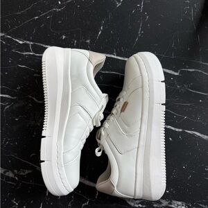Dr. Scholl's White Sneakers